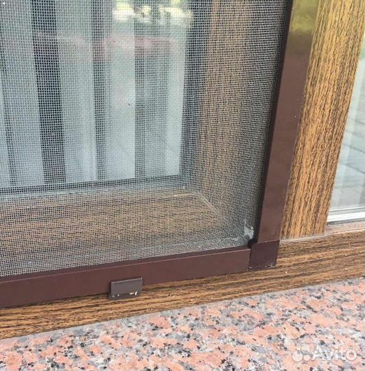 Москитные сетки на дверь