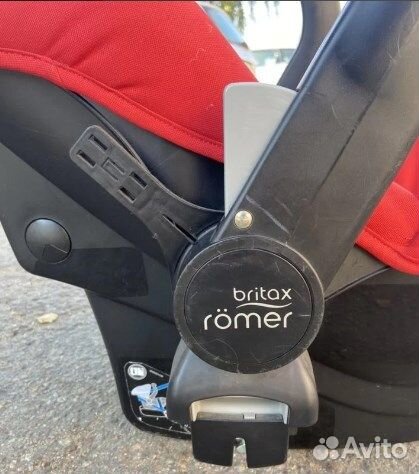 Детское автомобильное кресло britax