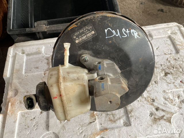 Усилитель тормозов вакуумный Renault Duster