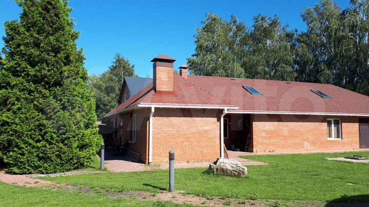 Дом 170 м² на участке 9,6 сот.