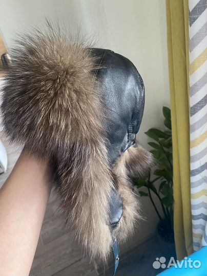 Шапка зимняя меховая женская кожа