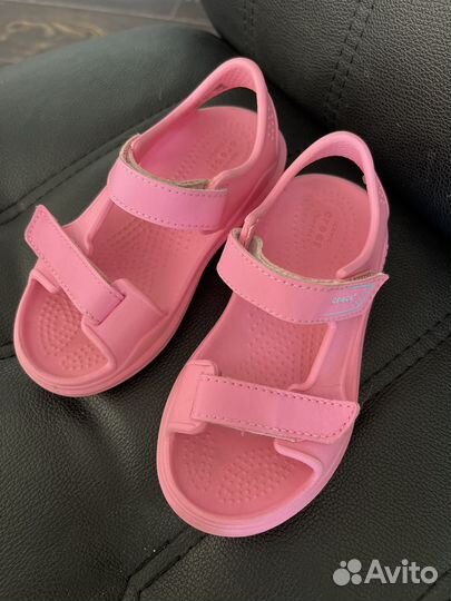 Сандали для девочки crocs c10