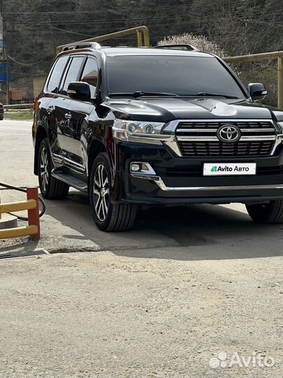 Toyota Land Cruiser 4.6 AT, 2015, 185 000 км