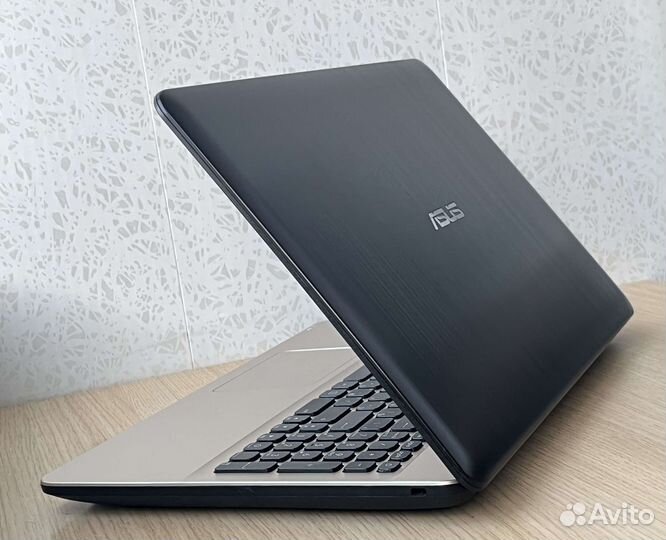 Быстрые ноутбуки для работы 2019-2021, 8Гб, 256SSD