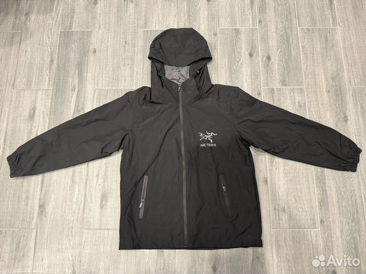 Ветровка Arc'teryx