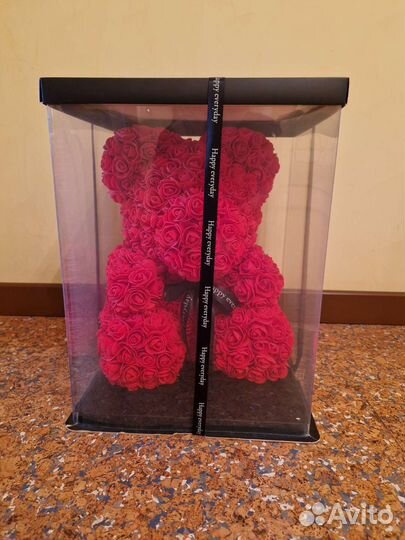 Подарок медвежонок из роз