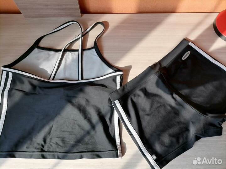 Костюм для спорта adidas /купальник