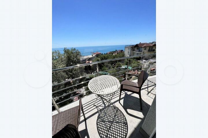 1-к. квартира, 42 м², 4/4 эт.