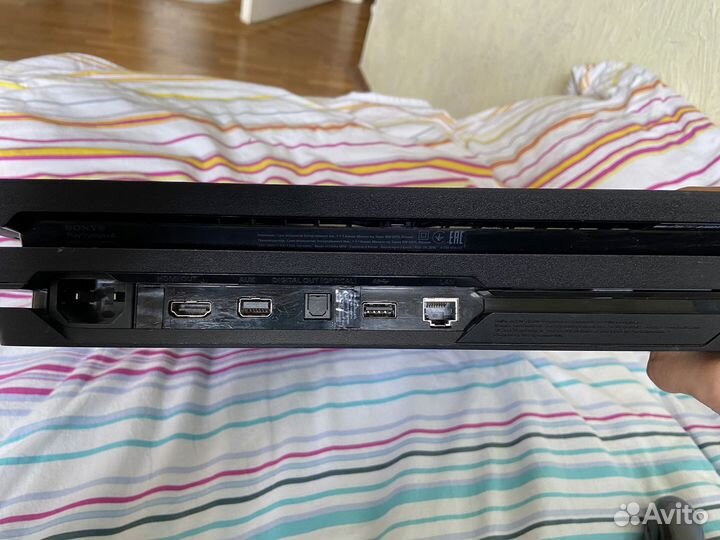 Sony playstation 4 pro 1tb