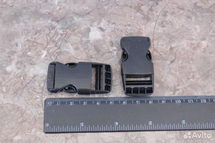 Пряжка - застежка