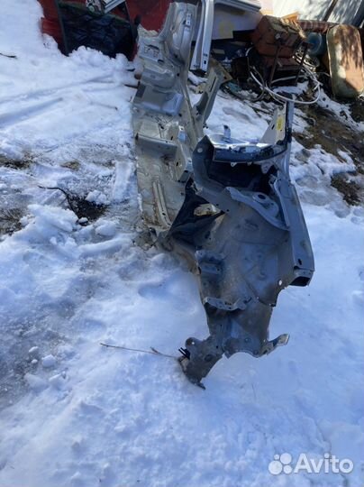 Левая часть кузова шкода yeti