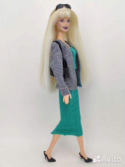 Hollywood Nails Barbie