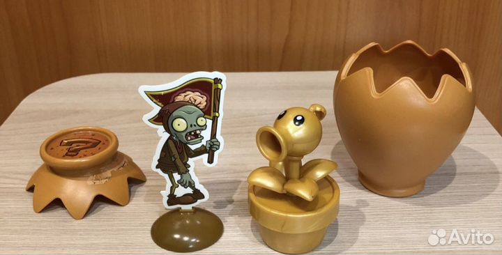 Plants vs zombies фигурки