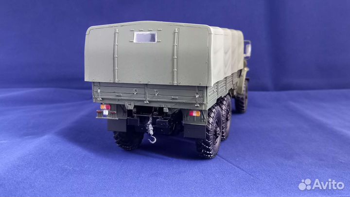 Масштабная модель Урал-4320 1/35