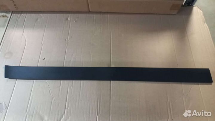 Молдинг двери левый передний Subaru Tribeca B9