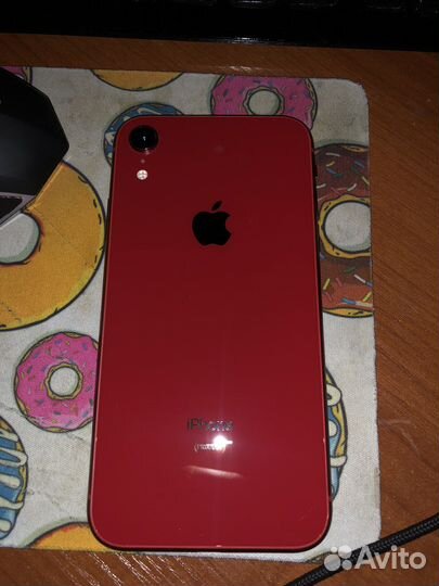 iPhone xr 64gb red