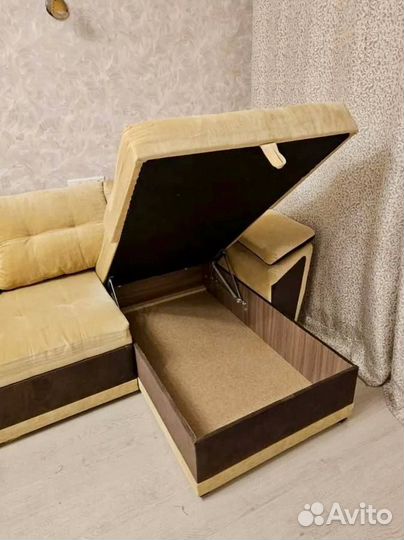 Диван угловой