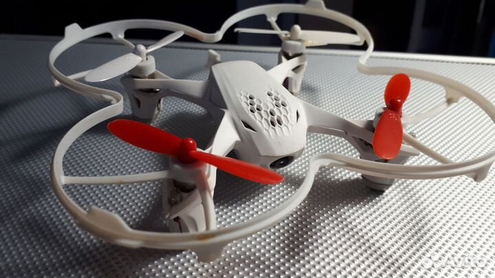 Квадрокоптер Hubsan X4 H107D
