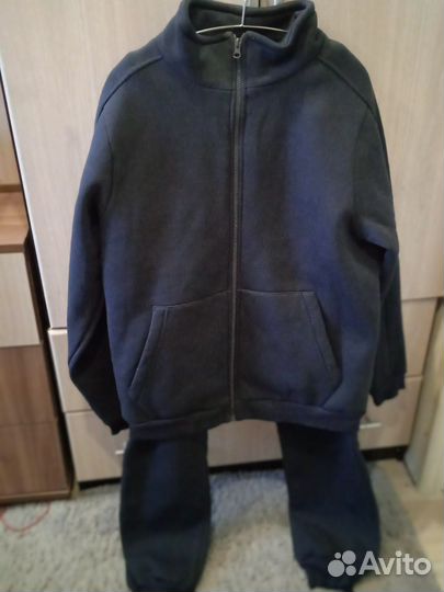 Спортивный флисовый костюм мужской
