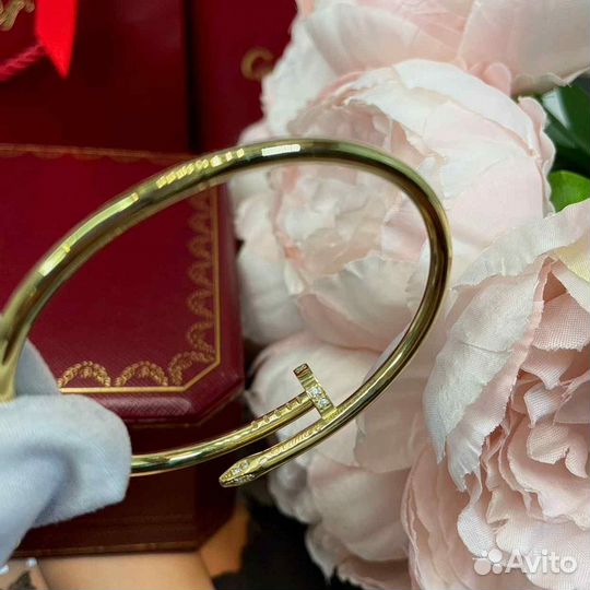 Браслет Cartier Juste Un Clou 0,18ct
