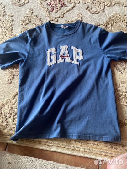 Футболка gap