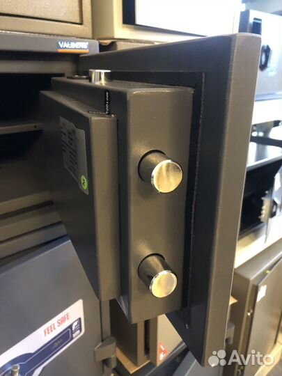 Сейф взломостойкий Кварцит 30EL