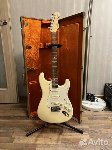 Fender stratocaster artist Jeff Beck 2013
