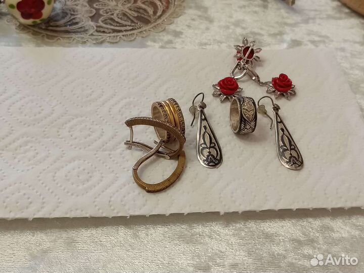 Серебряные украшения