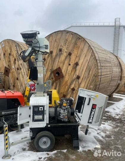 Осветительная мачта передвижная - бу