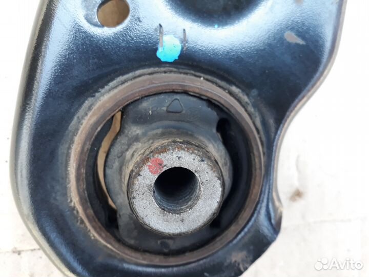 Рычаг перед левый Volkswagen Jetta 6