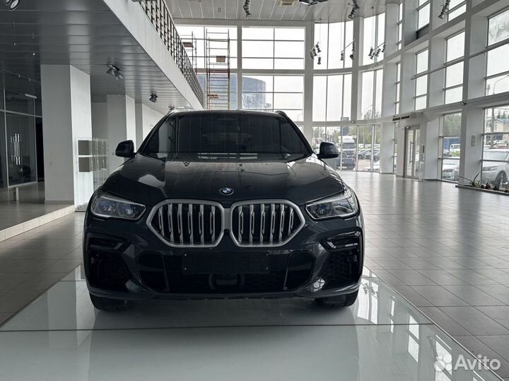 BMW X6 3.0 AT, 2022