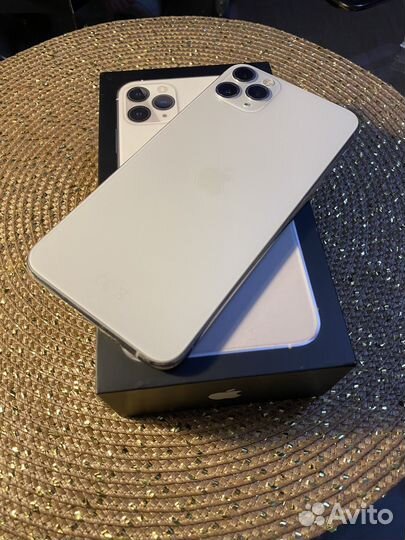 iPhone 11 Pro Max, 64 ГБ