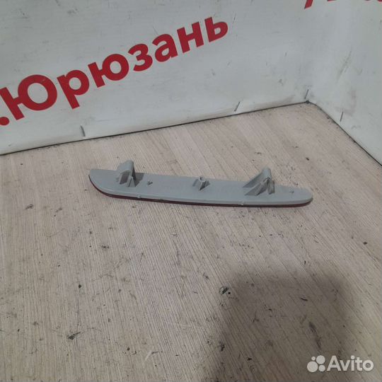 Задний левый отражатель в бампер Chevrolet Lacetti