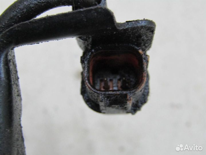 Кулак поворотный передний правый Honda CR-V 2002