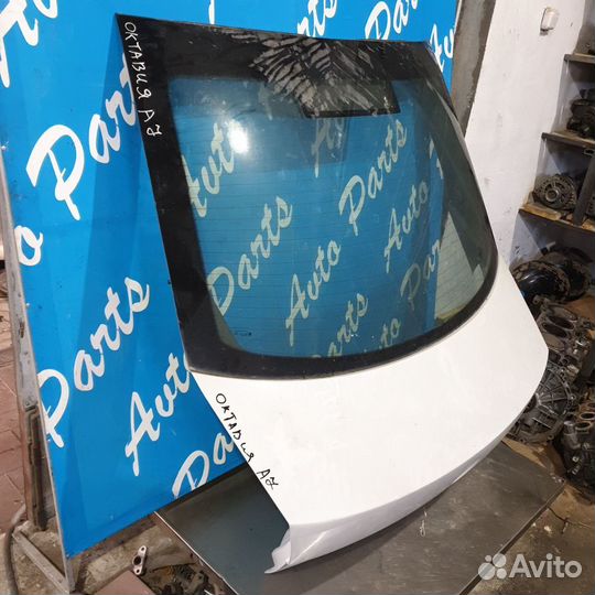 Крышка багажника Шкода Октавия А7