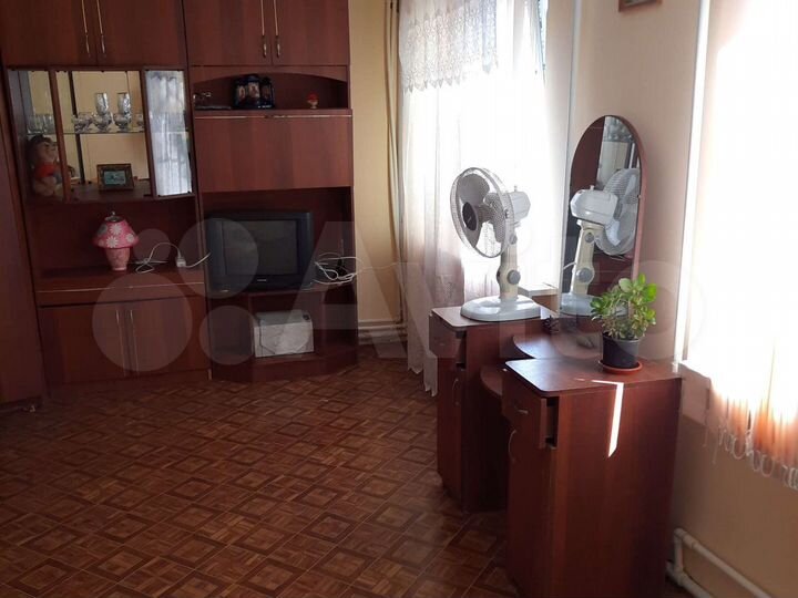 Комната 22 м² в 4-к., 1/2 эт.