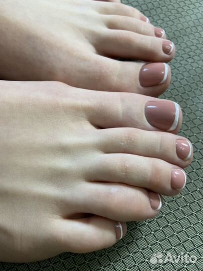 Наращивание ногтей, маникюр, педикюр. Покрытие гел