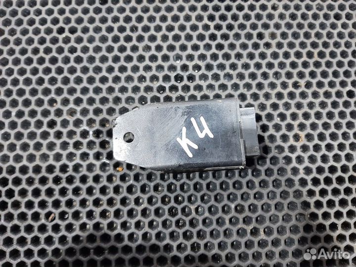 15353787 Реле выключения аккумулятора камаз 5490