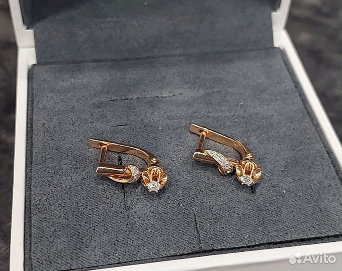 Золотые серьги с бриллиантами 585 пробы