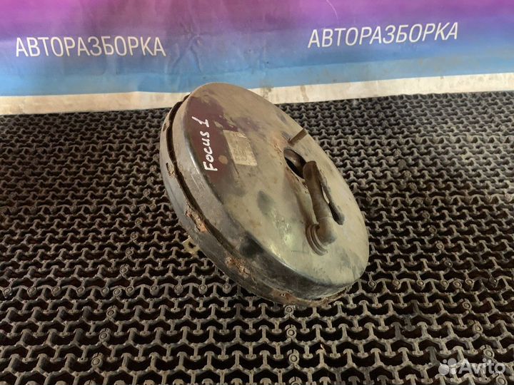 Усилитель тормозов вакуумный Ford Focus