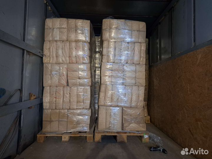 Сено Солома Опилки в маленьких брикетах