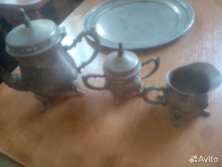 Сувенирный набор под мельхиор из Гонконга