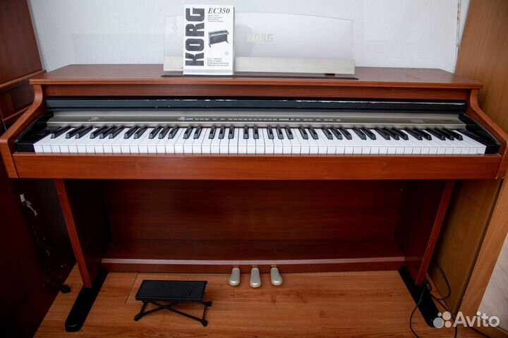 Цифровое пианино korg EC350