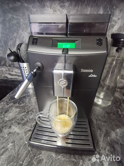 Кофемашина Saeco Lirika