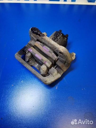 Суппорт тормозной задний лев./прав. Honda Accord 8