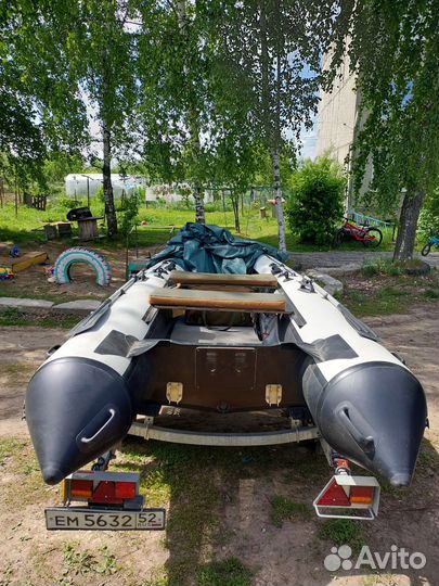 Ривер Бот плм Ниссан Марин 9.8