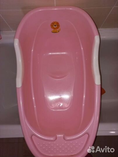 Ванночка для купания новорожденного