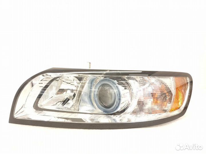 Фара передняя левая Volvo V50