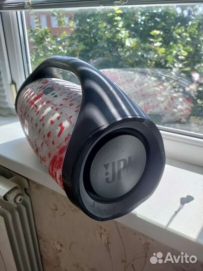 Jbl boombox 1