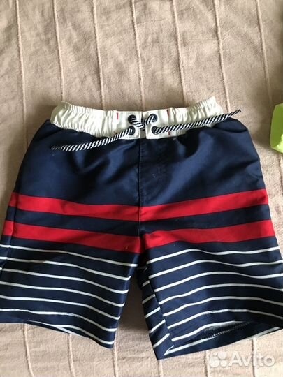 Купальные шорты 2-3 года новые